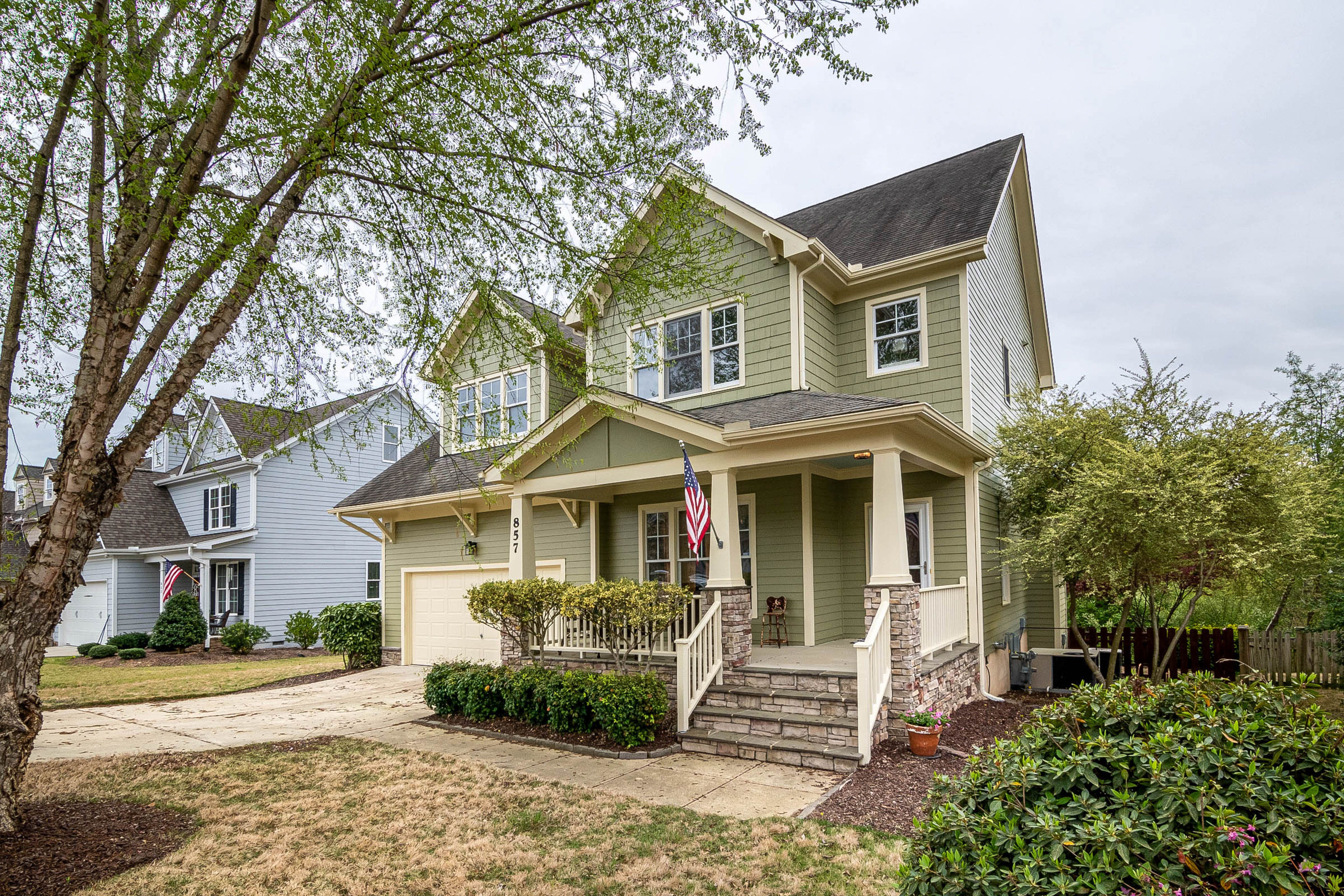 A Ridgeline Lawn Co.-maintained lawn
